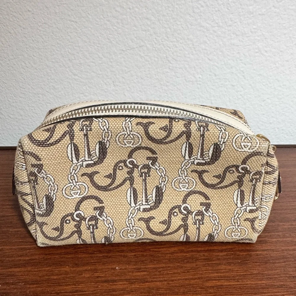 Gucci Anchor & Whale Cosmetic Pouch - Picture 2 of 11
